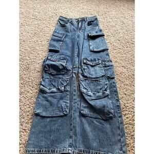 NWOT Lioness Baggy Cargo Jeans Size XXS Zipper Fly Button Closure Trendy